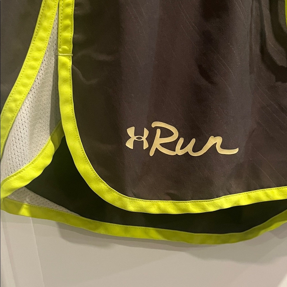Under Armour Run Women's Black Shorts with Neon Yellow Trim - Picture 2 of 8